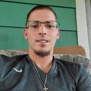 Meet your Posher, Aaron